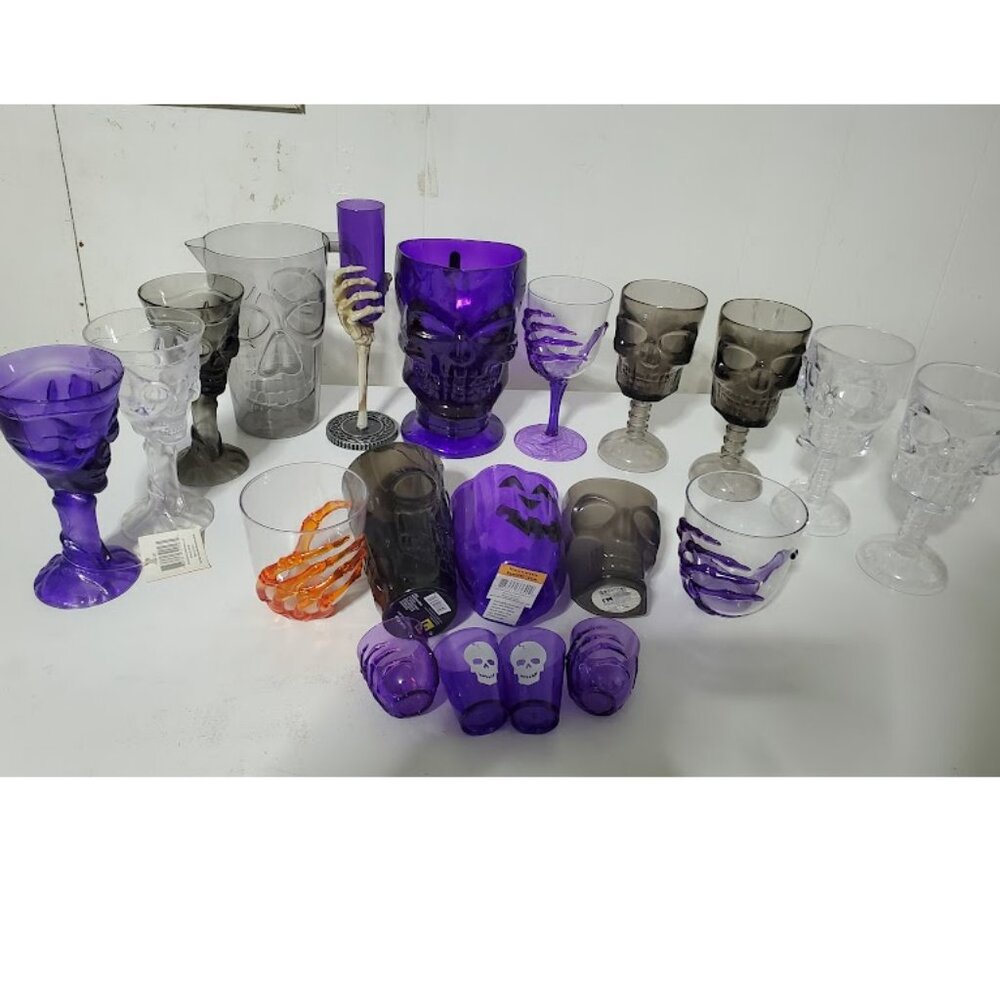 PLASTIC HALLOWEEN glasses